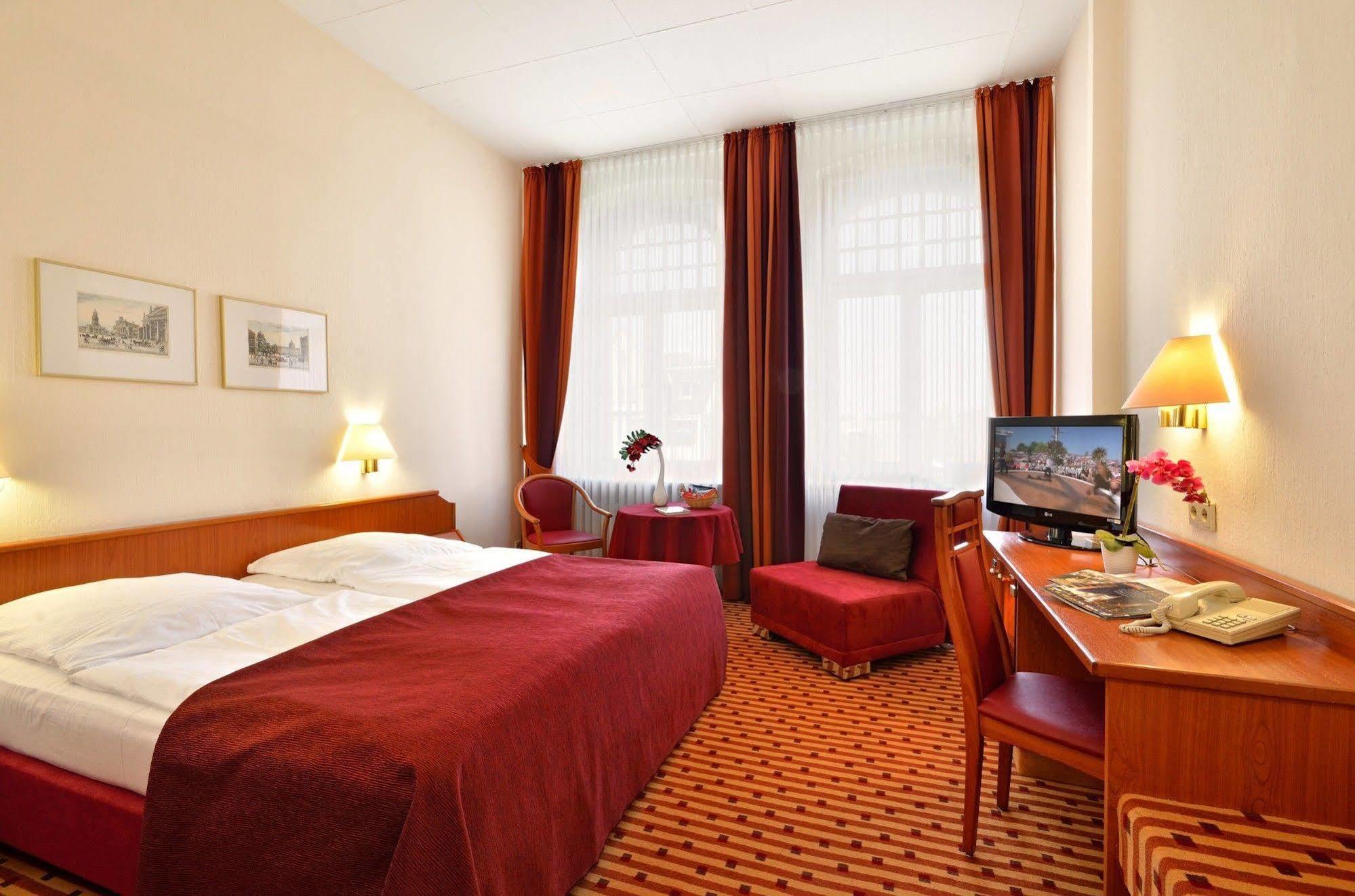 Hotel Schoeneberg Berlin Exteriör bild